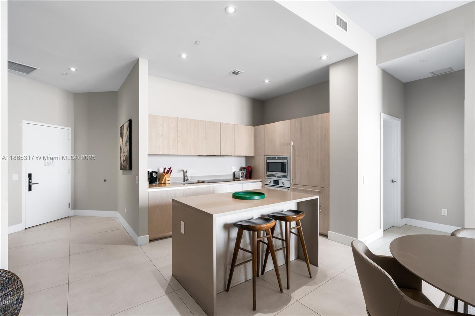 4111 SOUTH OCEAN DRIVE CO - Residential