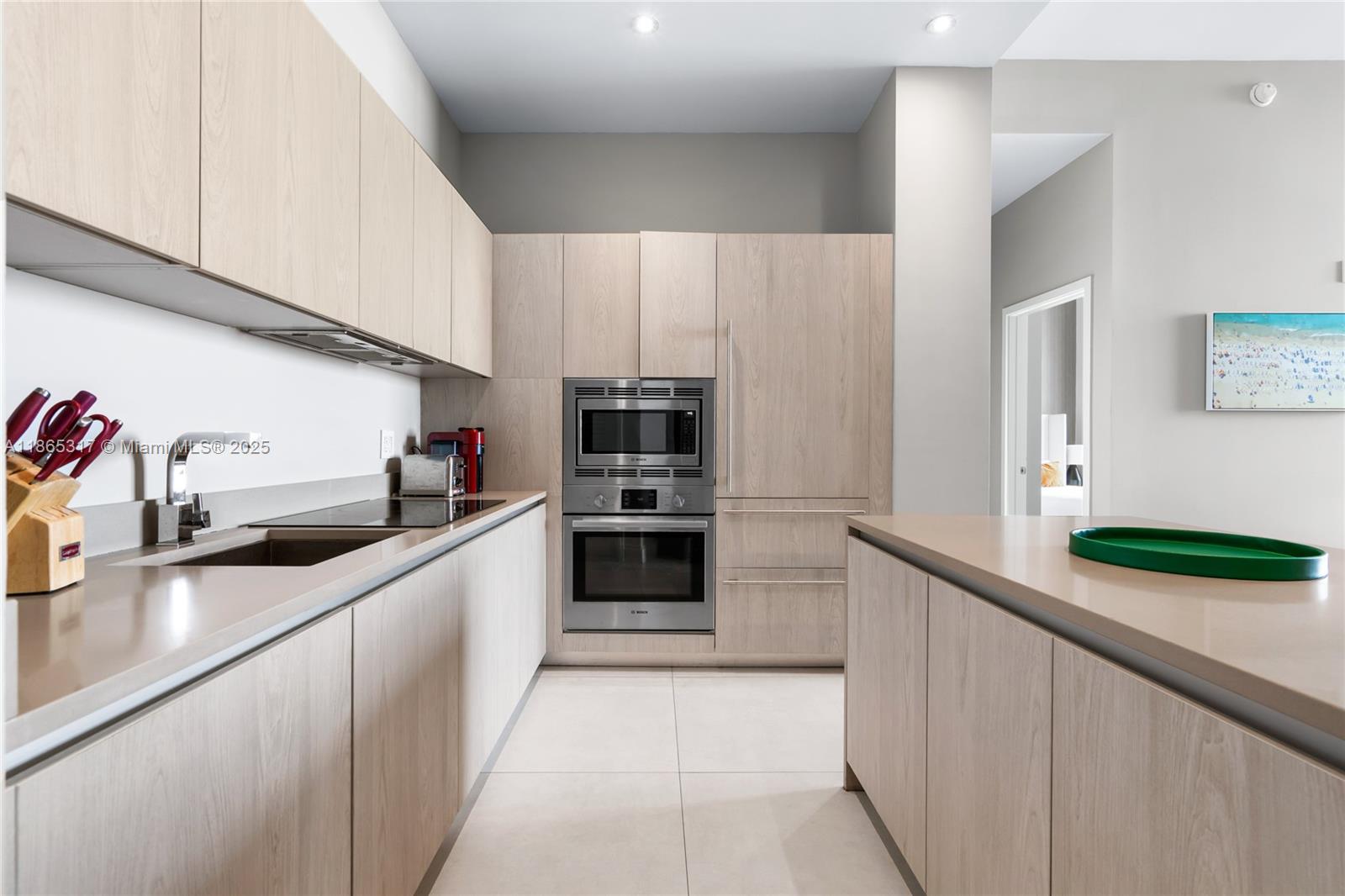 4111 SOUTH OCEAN DRIVE CO - Residential