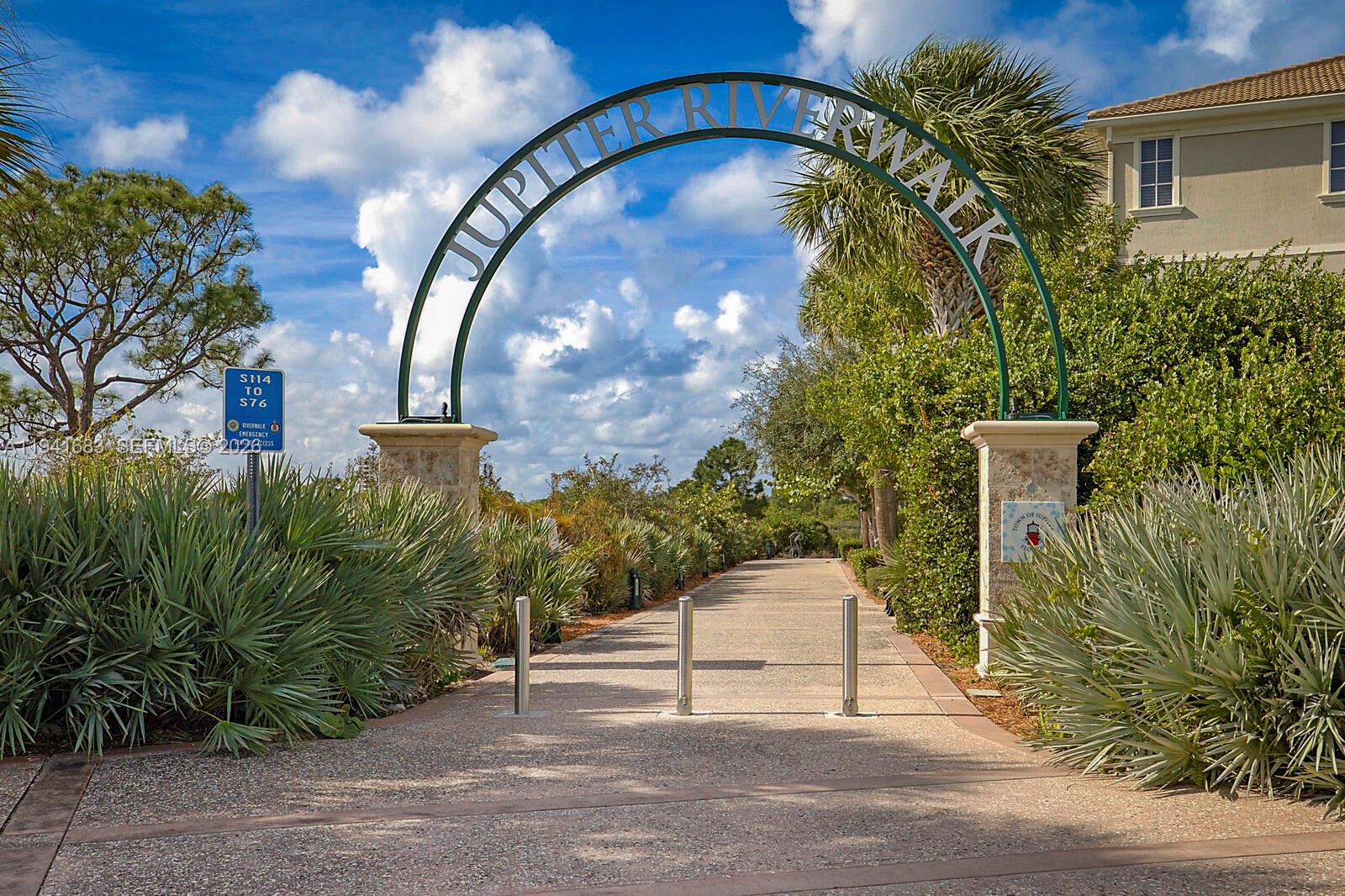 JUPITER OCEAN AND RACQUET - Residential