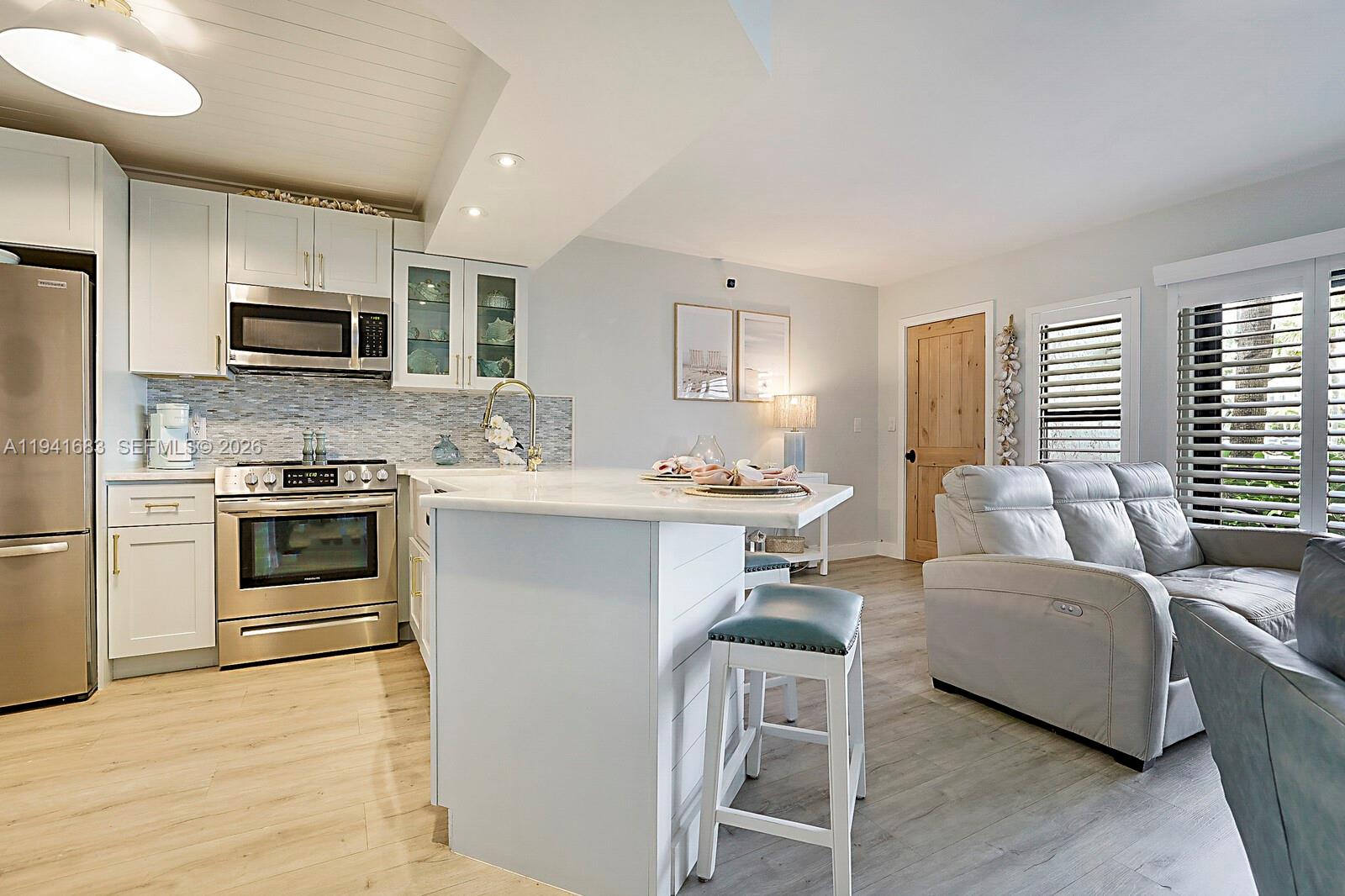 JUPITER OCEAN AND RACQUET - Residential