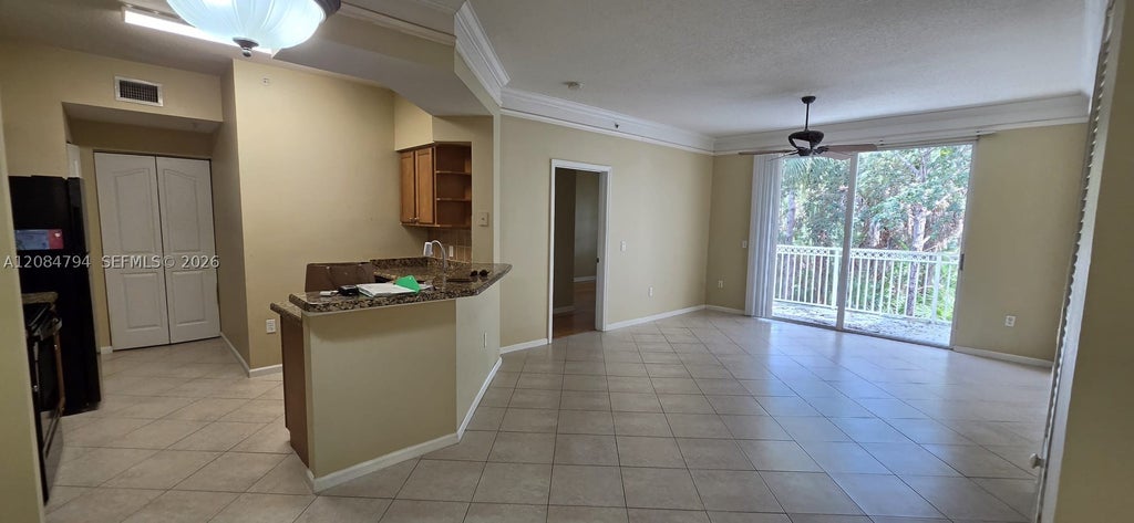 Photo of 2212 E Myrtlewood Cir E #2212, Palm Beach Gardens, FL 33418 (MLS # A12084794)