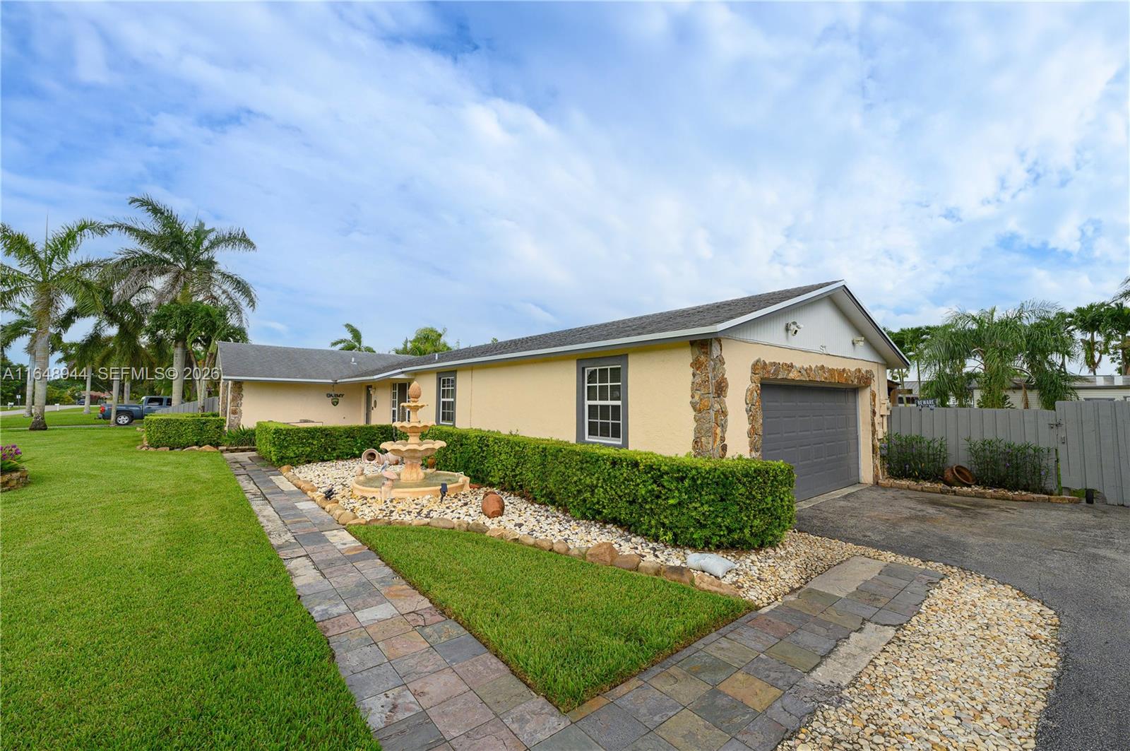 WESTBURY ESTATES - Residential