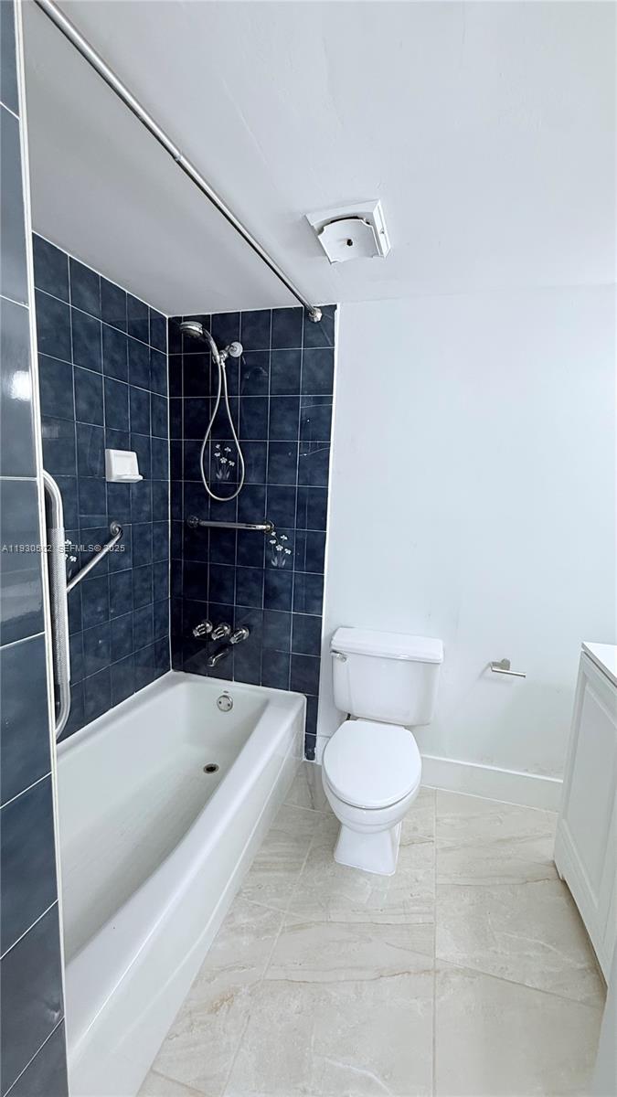 SUNSET VILLAS NO 3 CONDO - Residential Lease