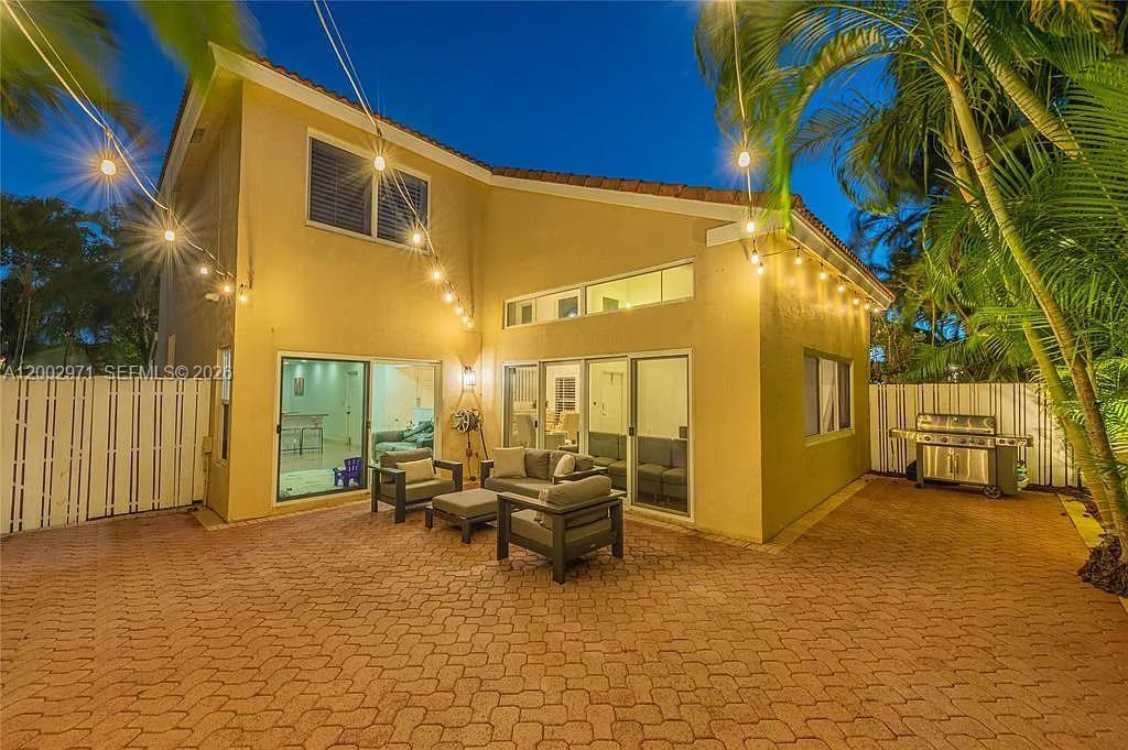 WEST LAKE VILLAGE PLAT - Residential Lease