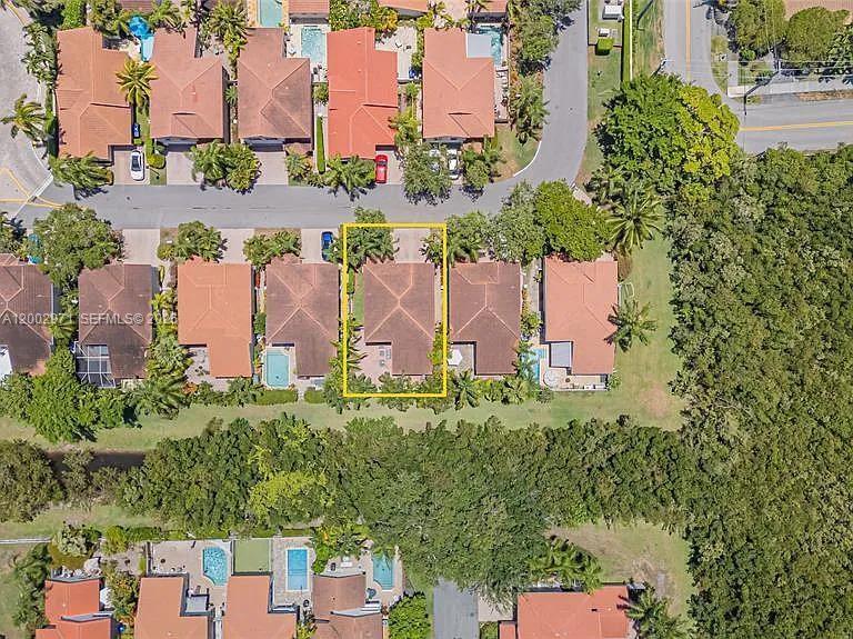 WEST LAKE VILLAGE PLAT - Residential Lease