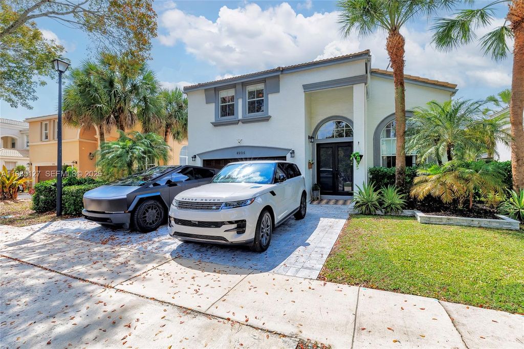 Photo of 4904 SW 166th Ave, Miramar, FL 33027 (MLS # A11985127)