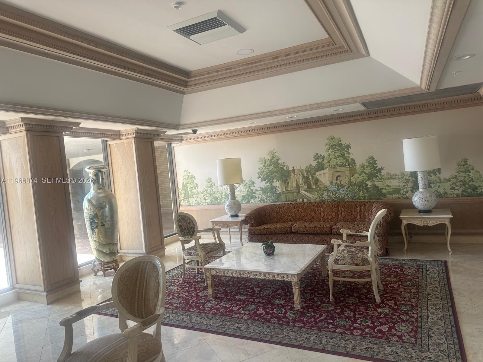 MAISON GRANDE CONDO - Residential