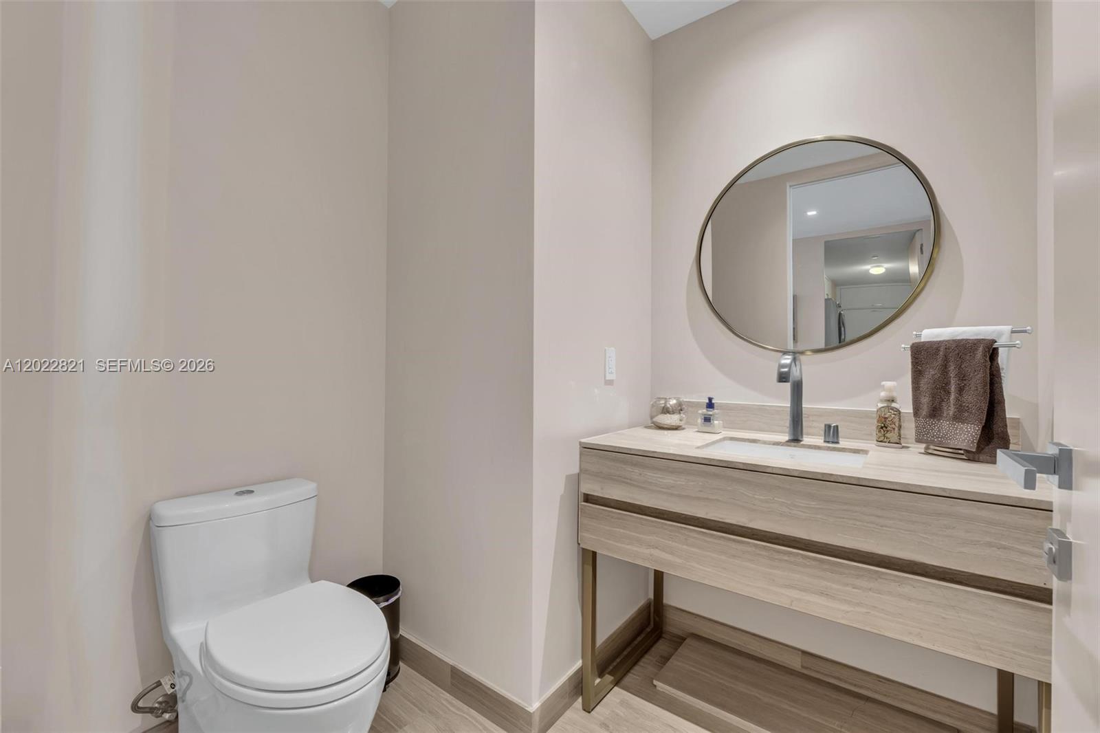 18975 COLLINS CONDO - Residential Lease