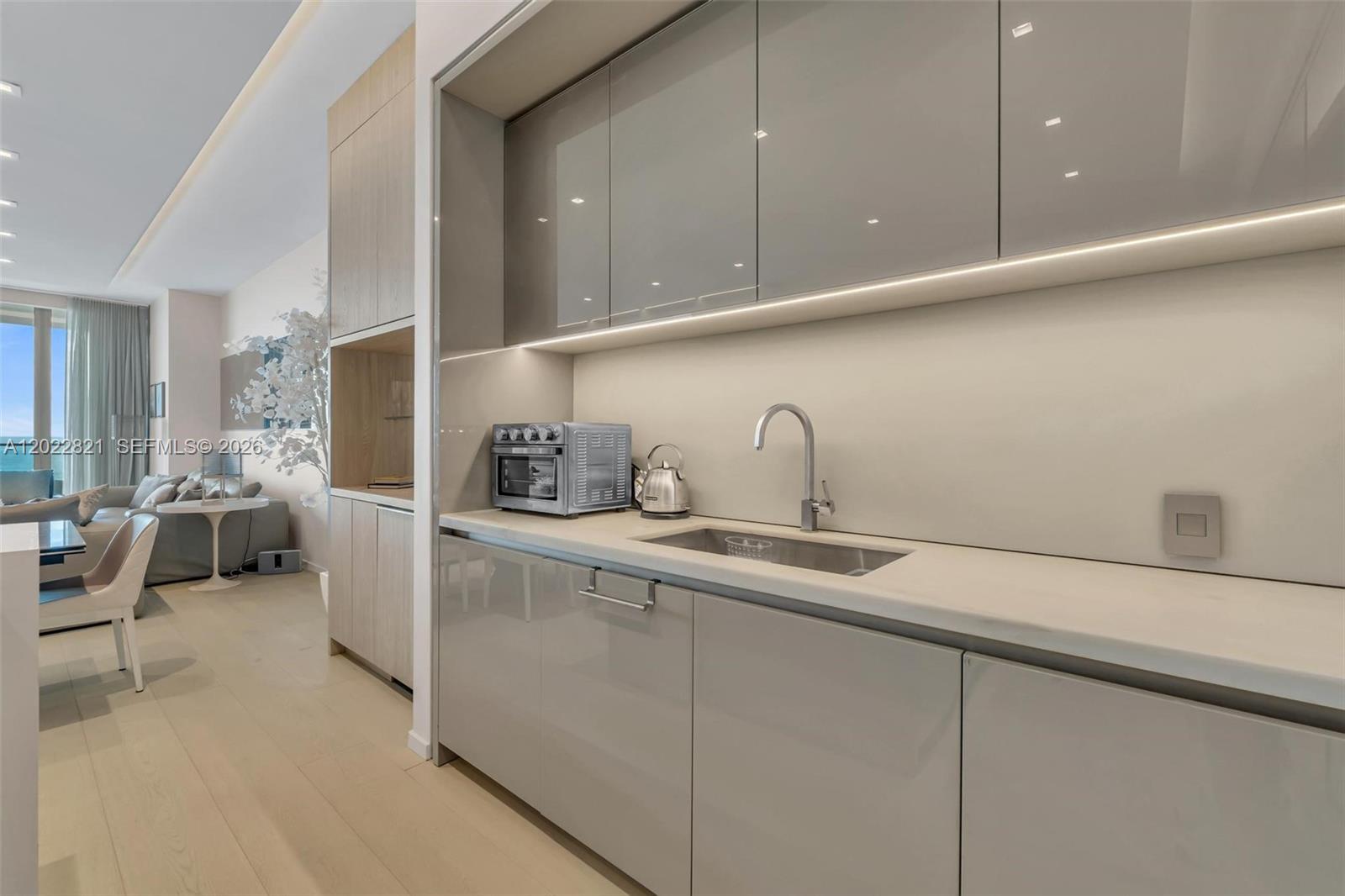 18975 COLLINS CONDO - Residential Lease