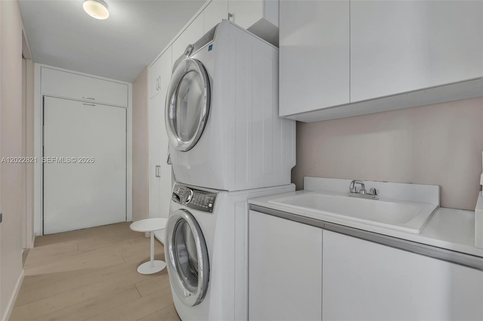 18975 COLLINS CONDO - Residential Lease