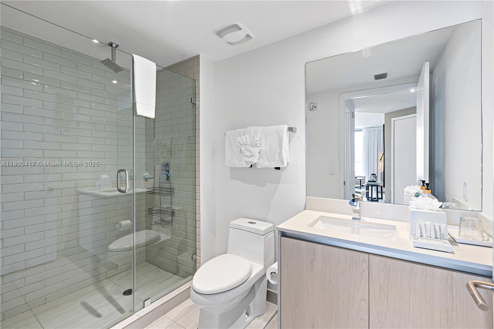 4010 SOUTH OCEAN CONDO - Residential
