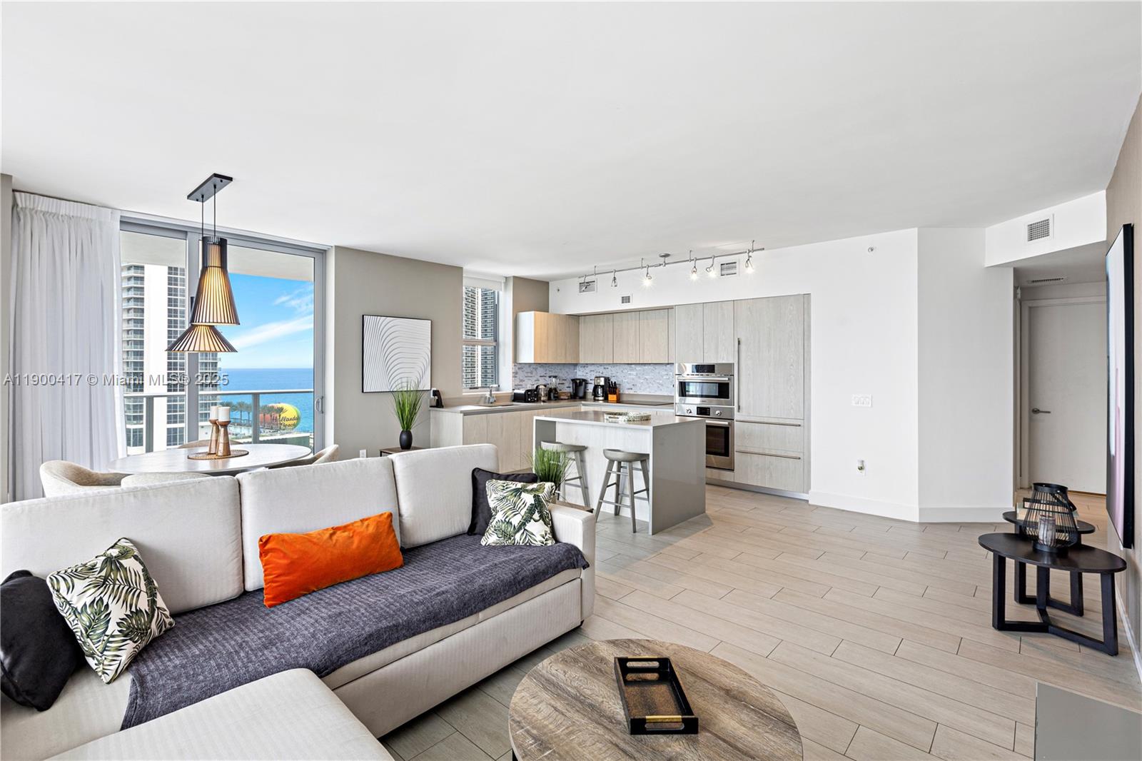 4010 S Ocean Dr R1701