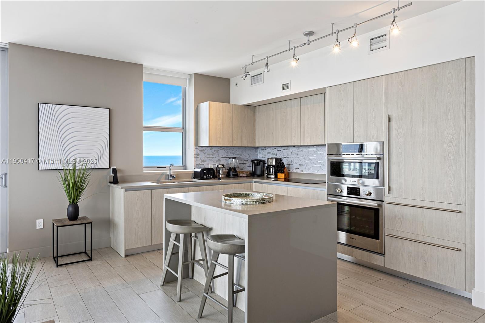 4010 SOUTH OCEAN CONDO - Residential