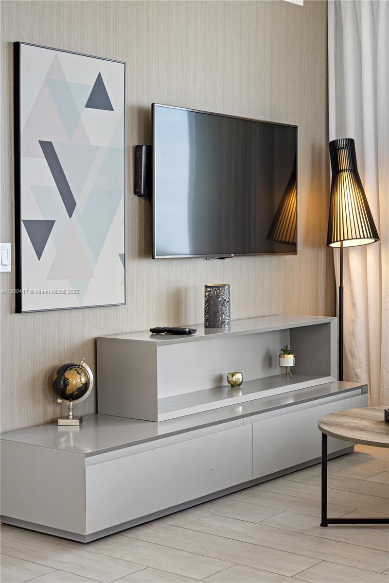 4010 SOUTH OCEAN CONDO - Residential