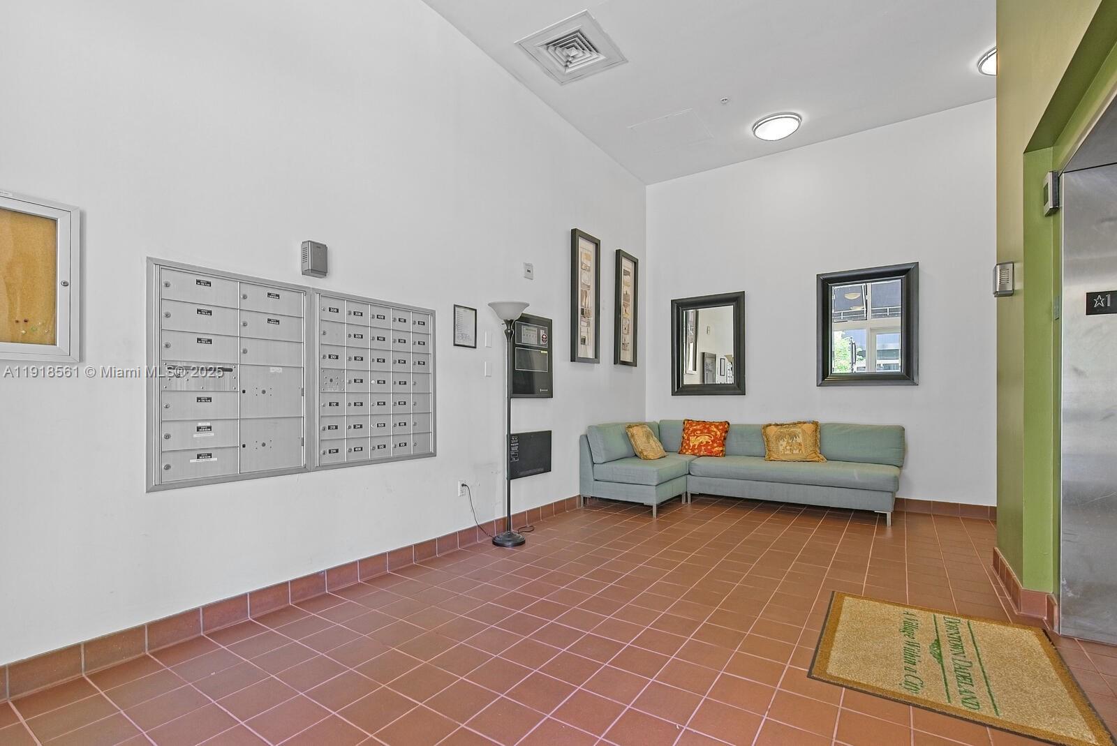 DOWNTOWN DADELAND CONDO N - Residential