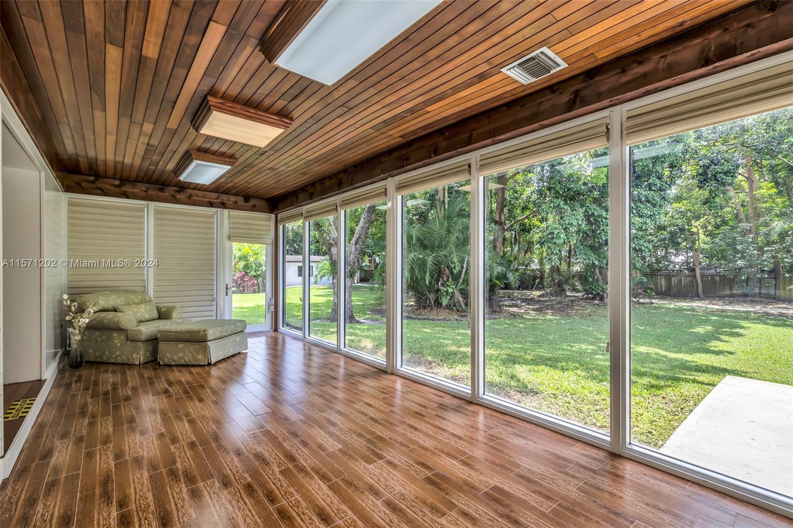 EVERGLADES SUGAR & LAND - Residential