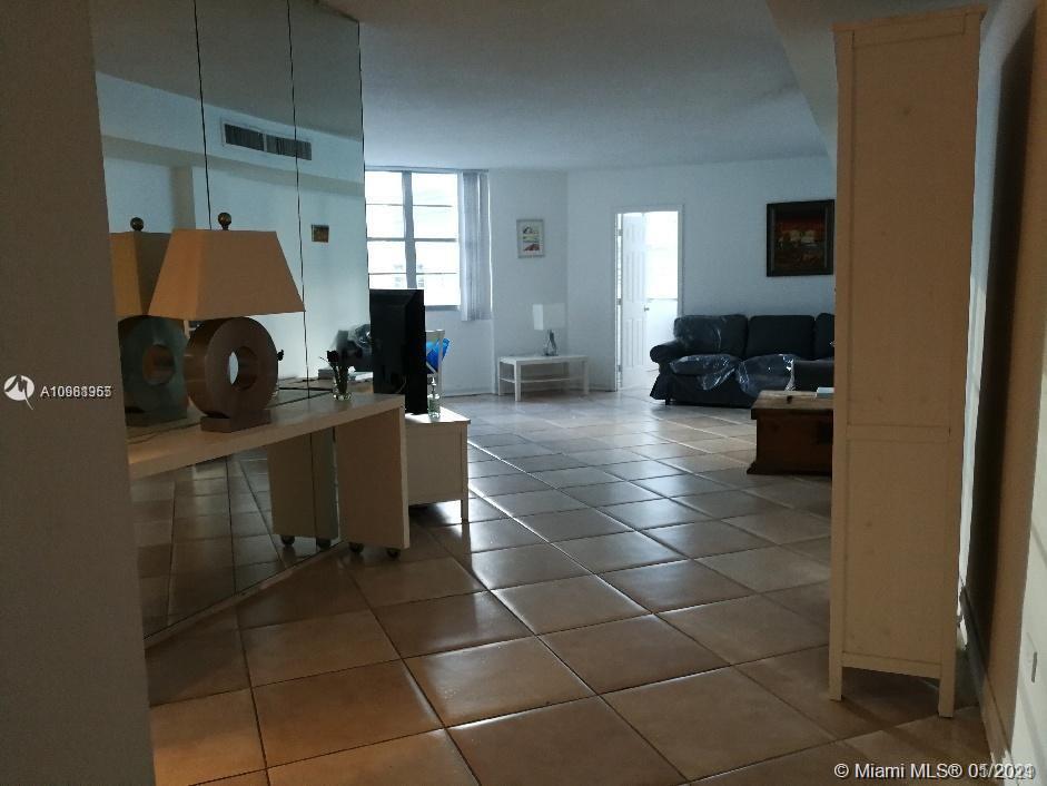 FOUR AMBASSADORS CONDO PH - Residential Lease