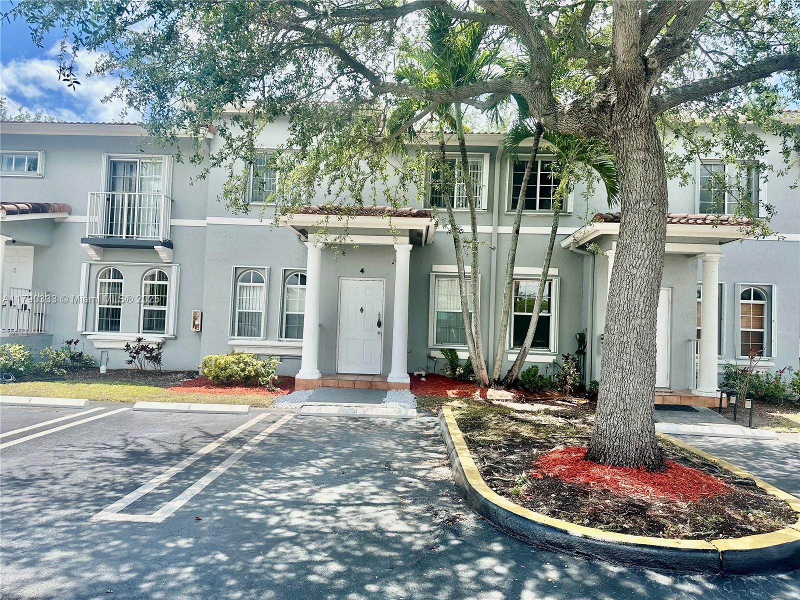 Rental Property at 5225 Nw 112th Ave 4, Doral, Miami-Dade County, Florida - Bedrooms: 3 
Bathrooms: 3  - $3,500 MO.