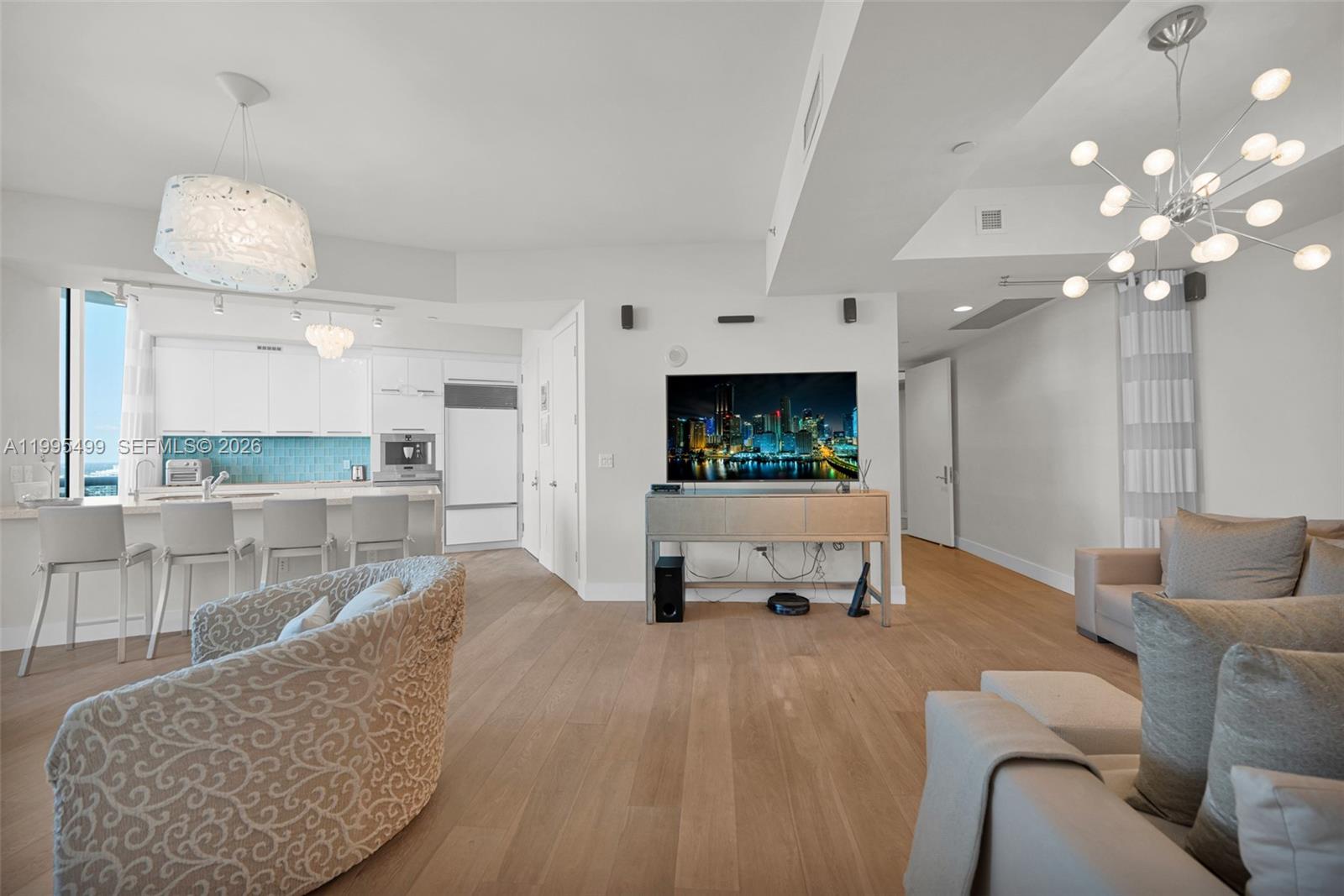 TDR TOWER II CONDO - Residential Lease