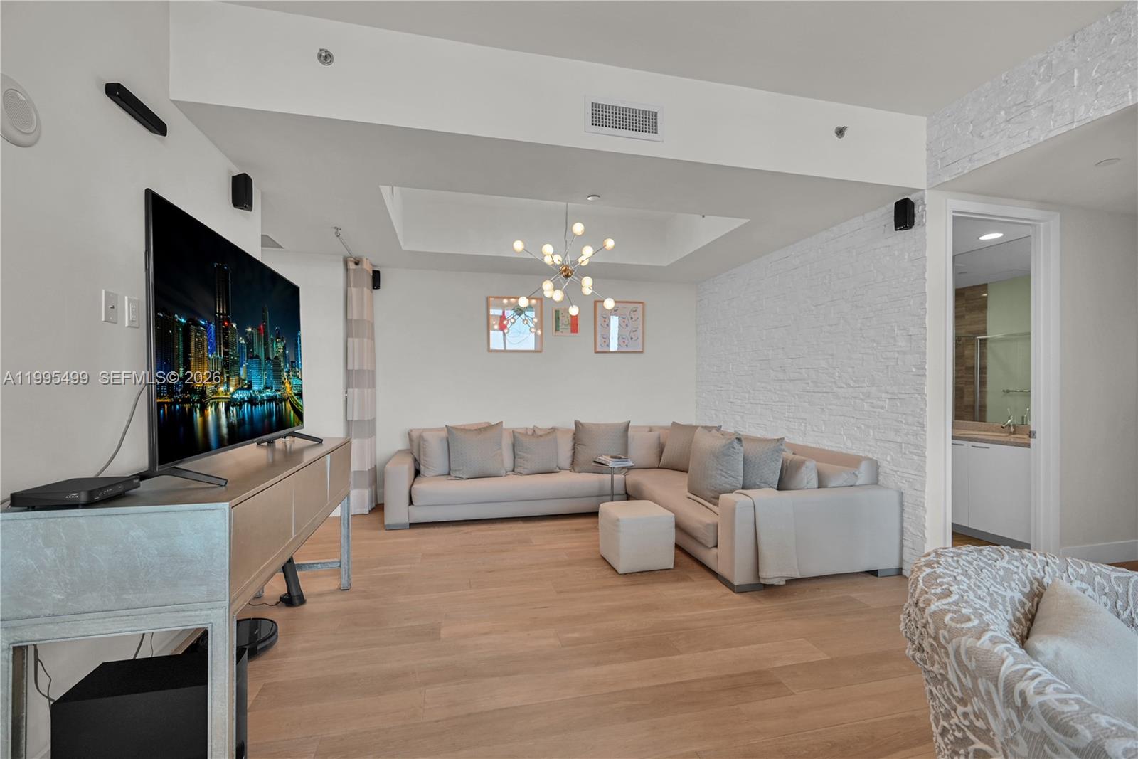 TDR TOWER II CONDO - Residential Lease