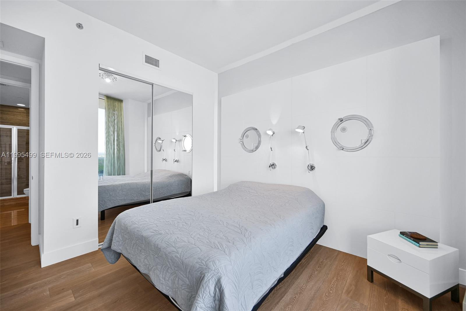 TDR TOWER II CONDO - Residential Lease