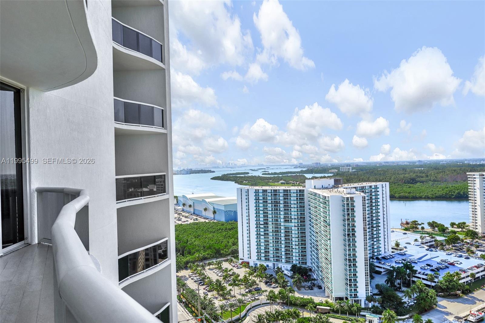 TDR TOWER II CONDO - Residential Lease