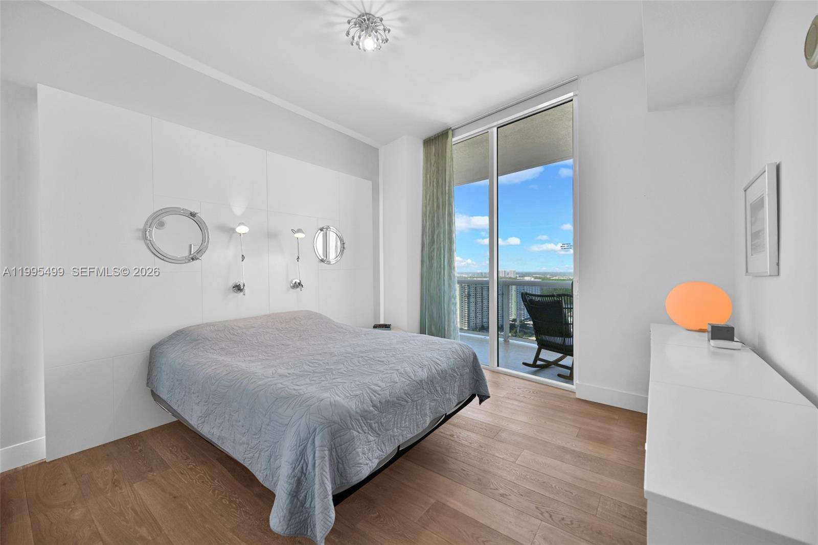 TDR TOWER II CONDO - Residential Lease