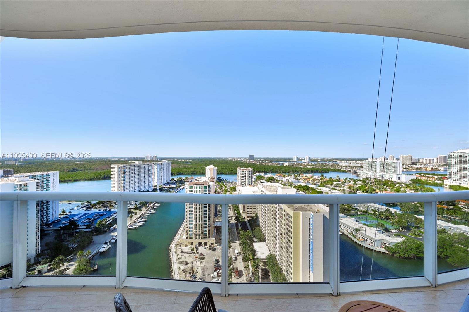 TDR TOWER II CONDO - Residential Lease