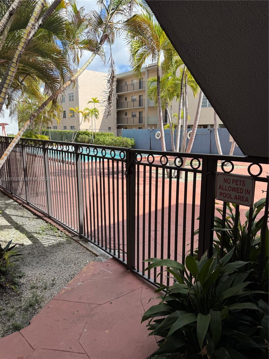 VILLAS SAN MIGUEL CONDO - Residential