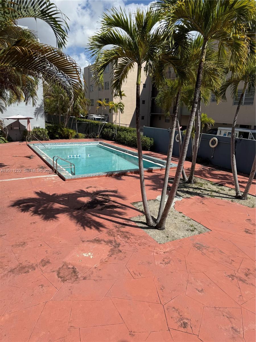 VILLAS SAN MIGUEL CONDO - Residential