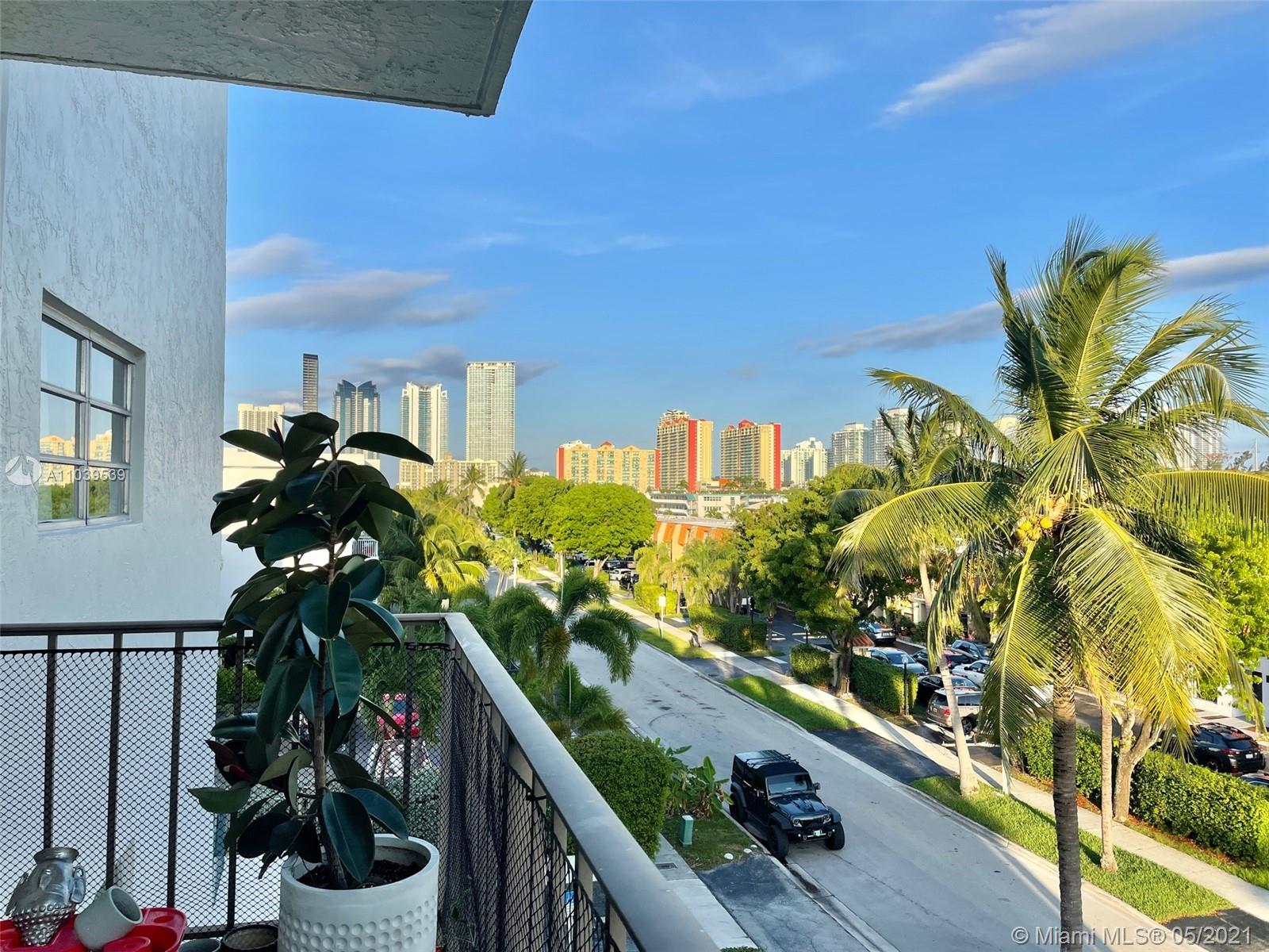 CARIBBEAN HOUSE CONDO - Residential