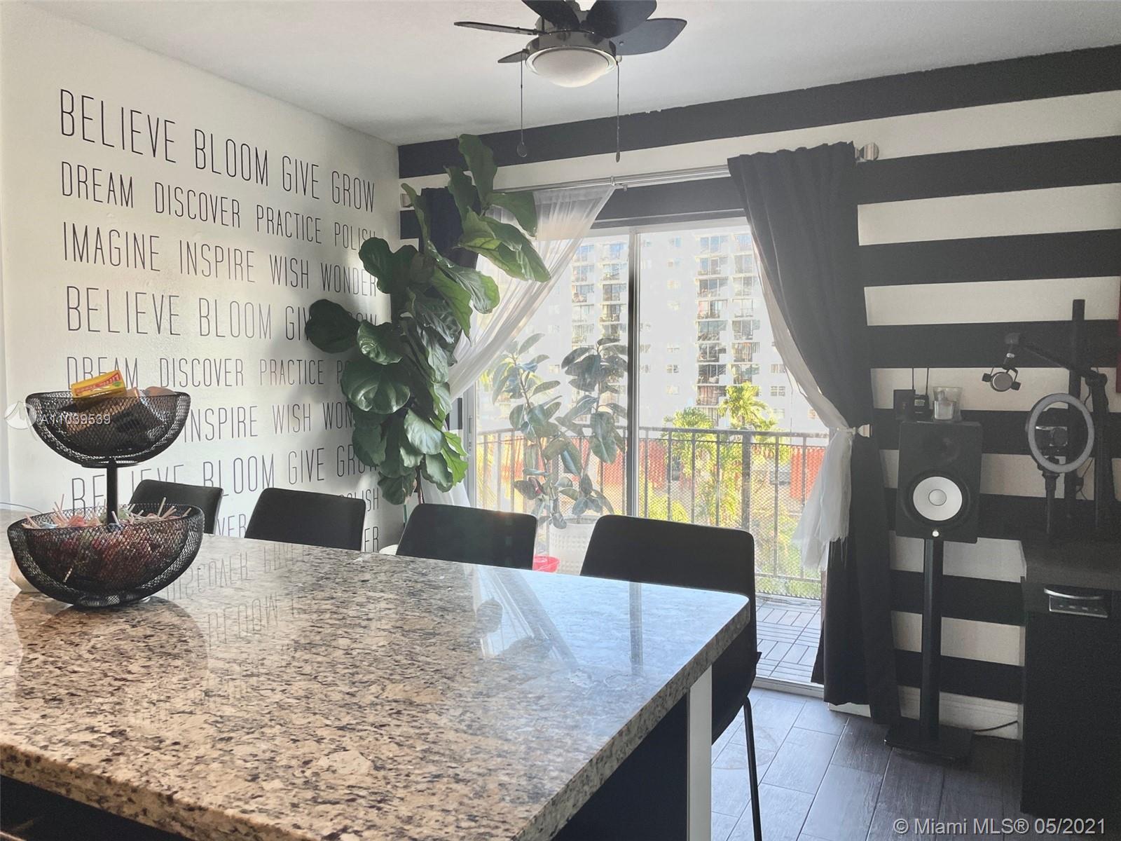 CARIBBEAN HOUSE CONDO - Residential