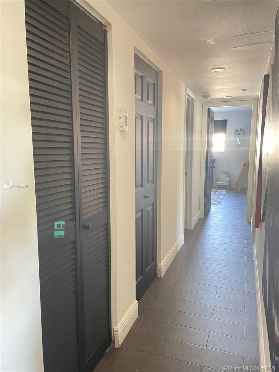 CARIBBEAN HOUSE CONDO - Residential