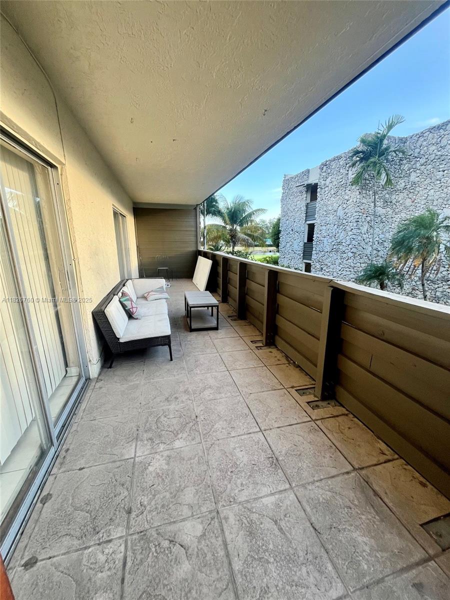 THE LEDGES CONDO - Residential