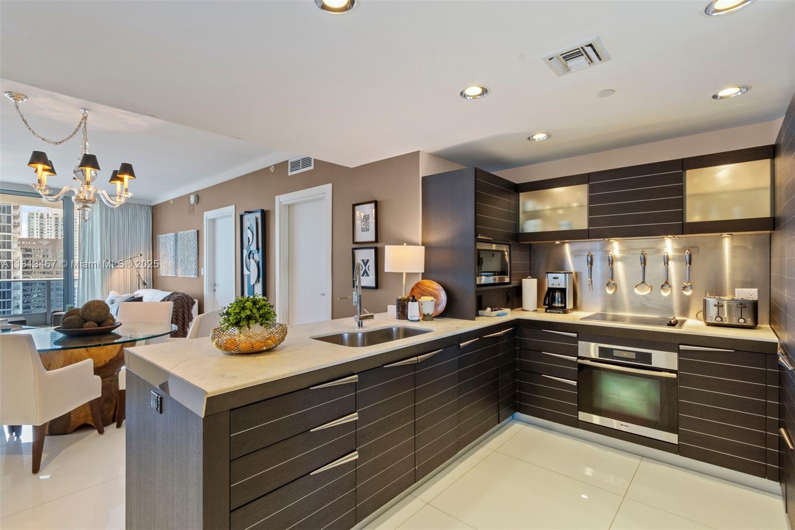 200 Biscayne Boulevard Way 3904