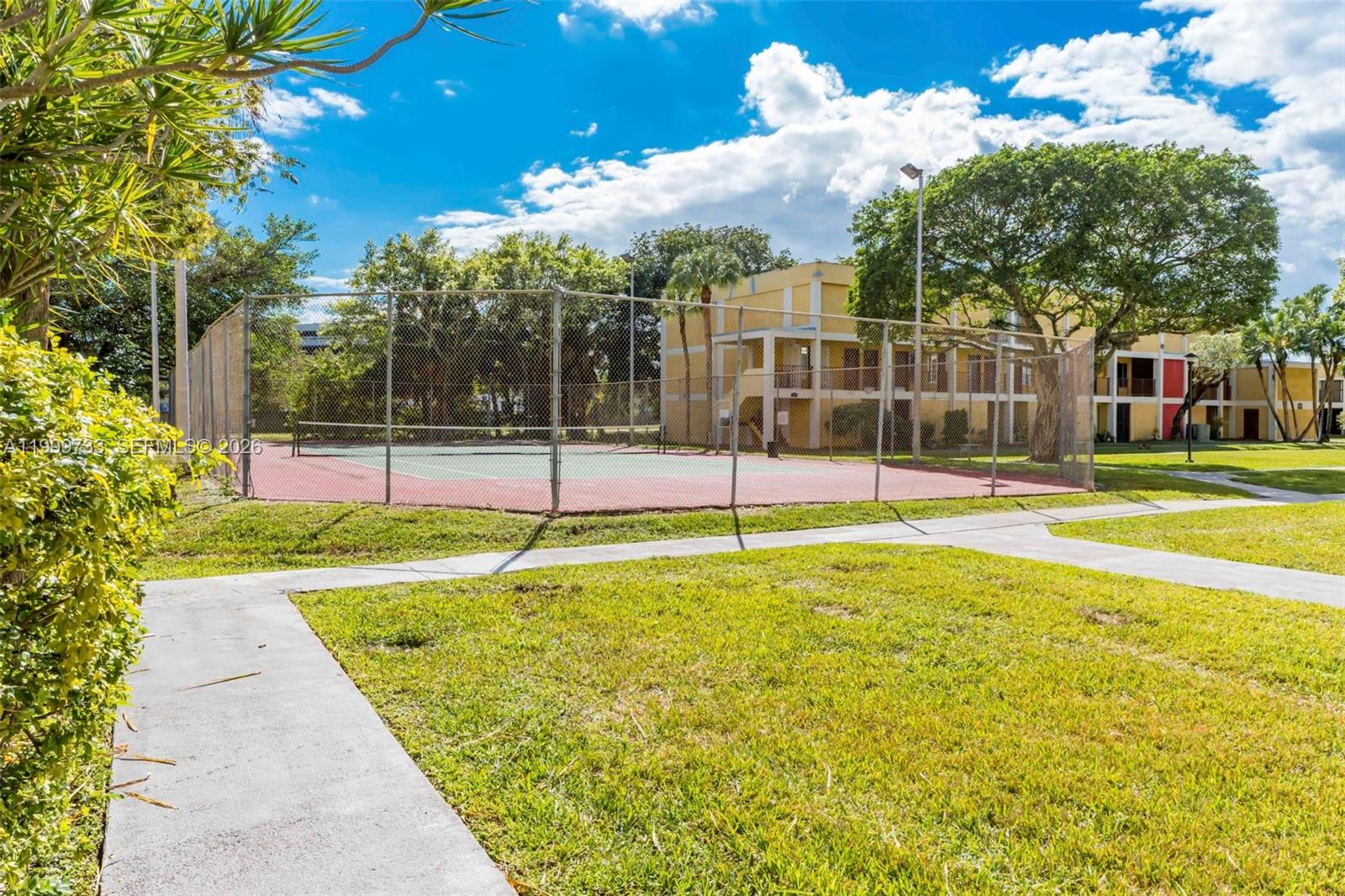 PARKVIEW CONDO NO 1 - Residential