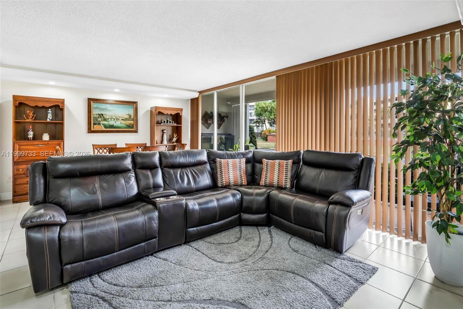 PARKVIEW CONDO NO 1 - Residential