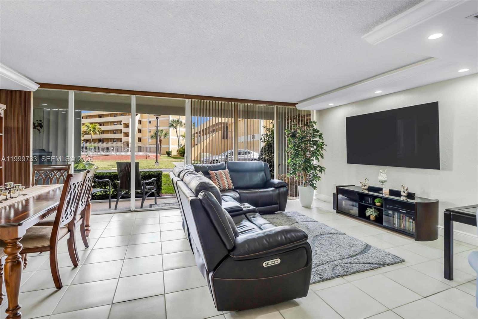 PARKVIEW CONDO NO 1 - Residential