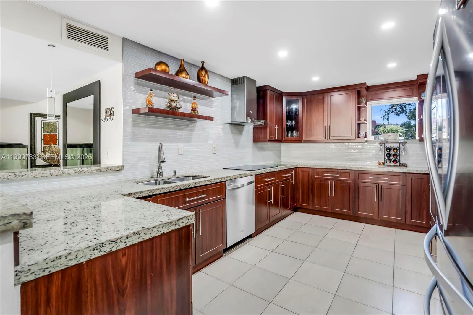 PARKVIEW CONDO NO 1 - Residential