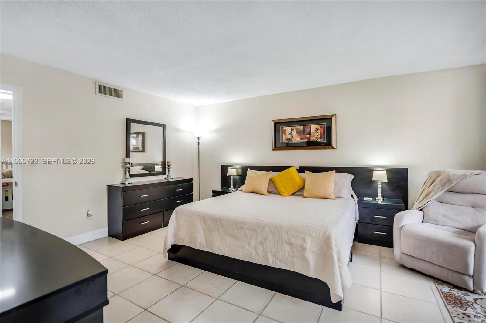 PARKVIEW CONDO NO 1 - Residential