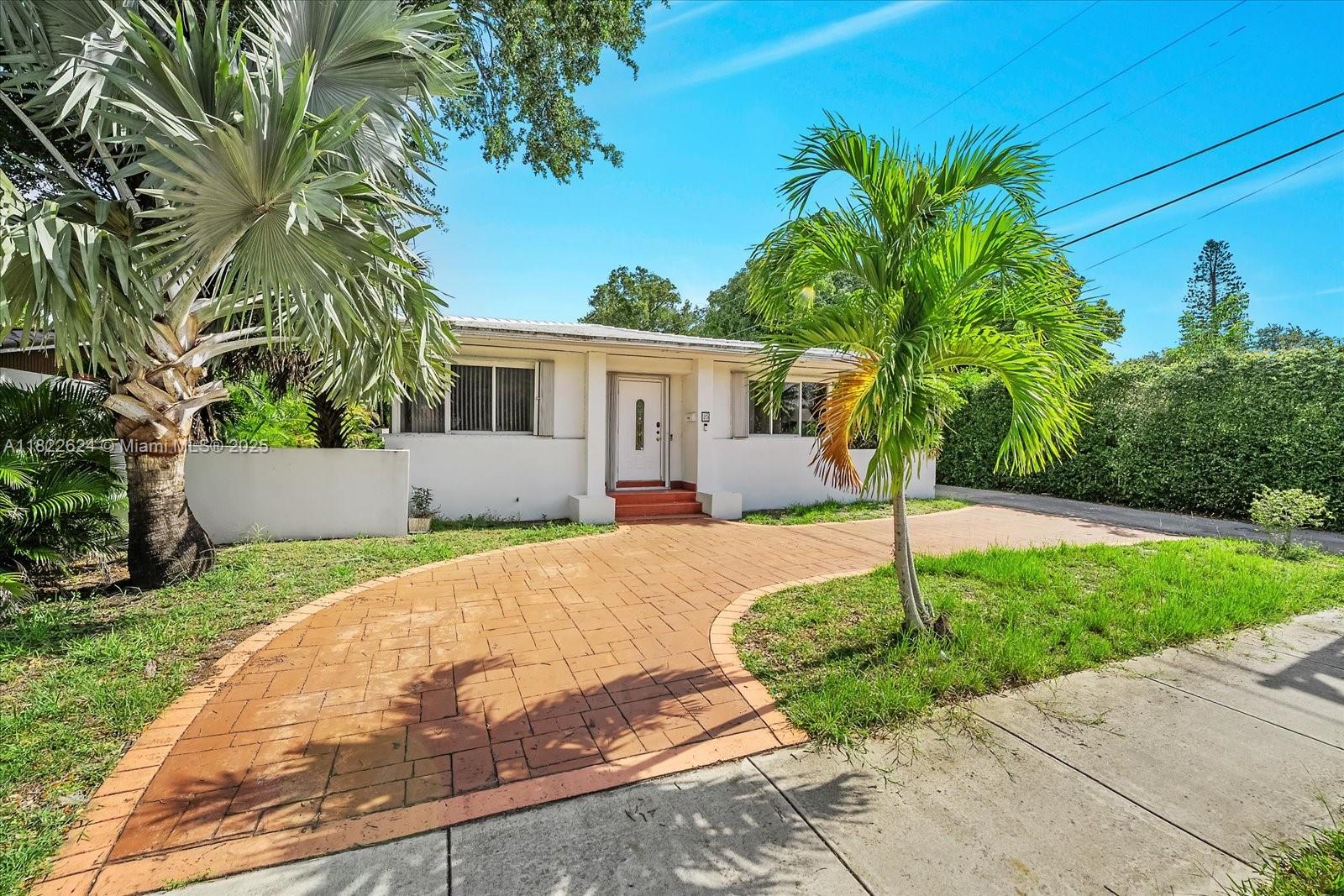 25 NW 95th St
