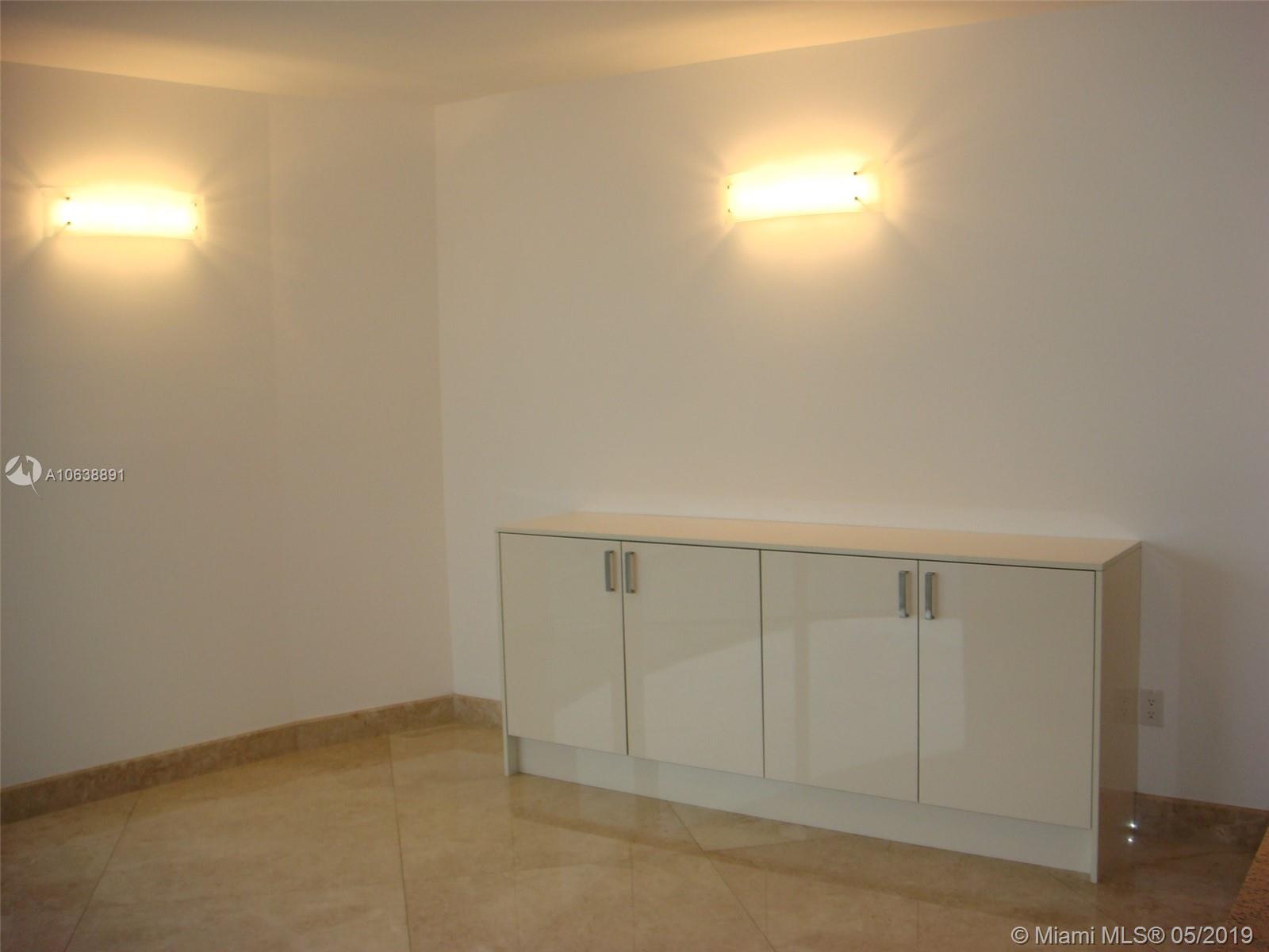 OCEAN FOUR CONDO - Residential Lease