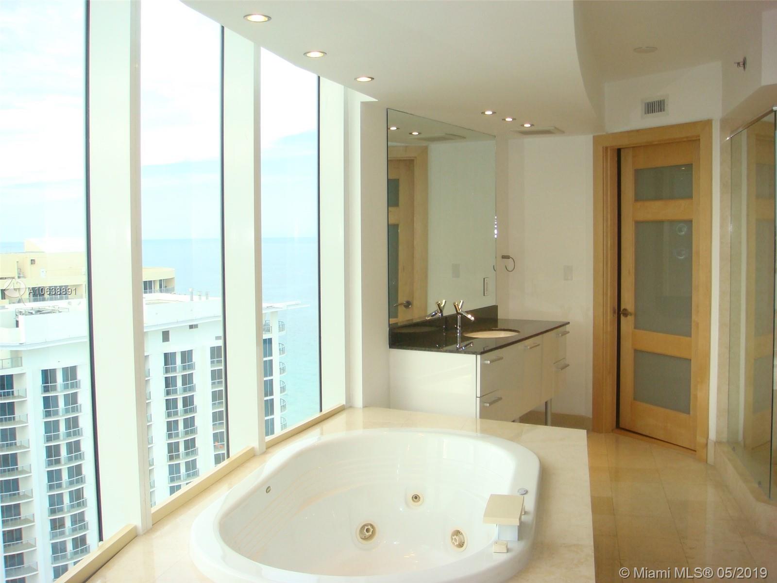 OCEAN FOUR CONDO - Residential Lease