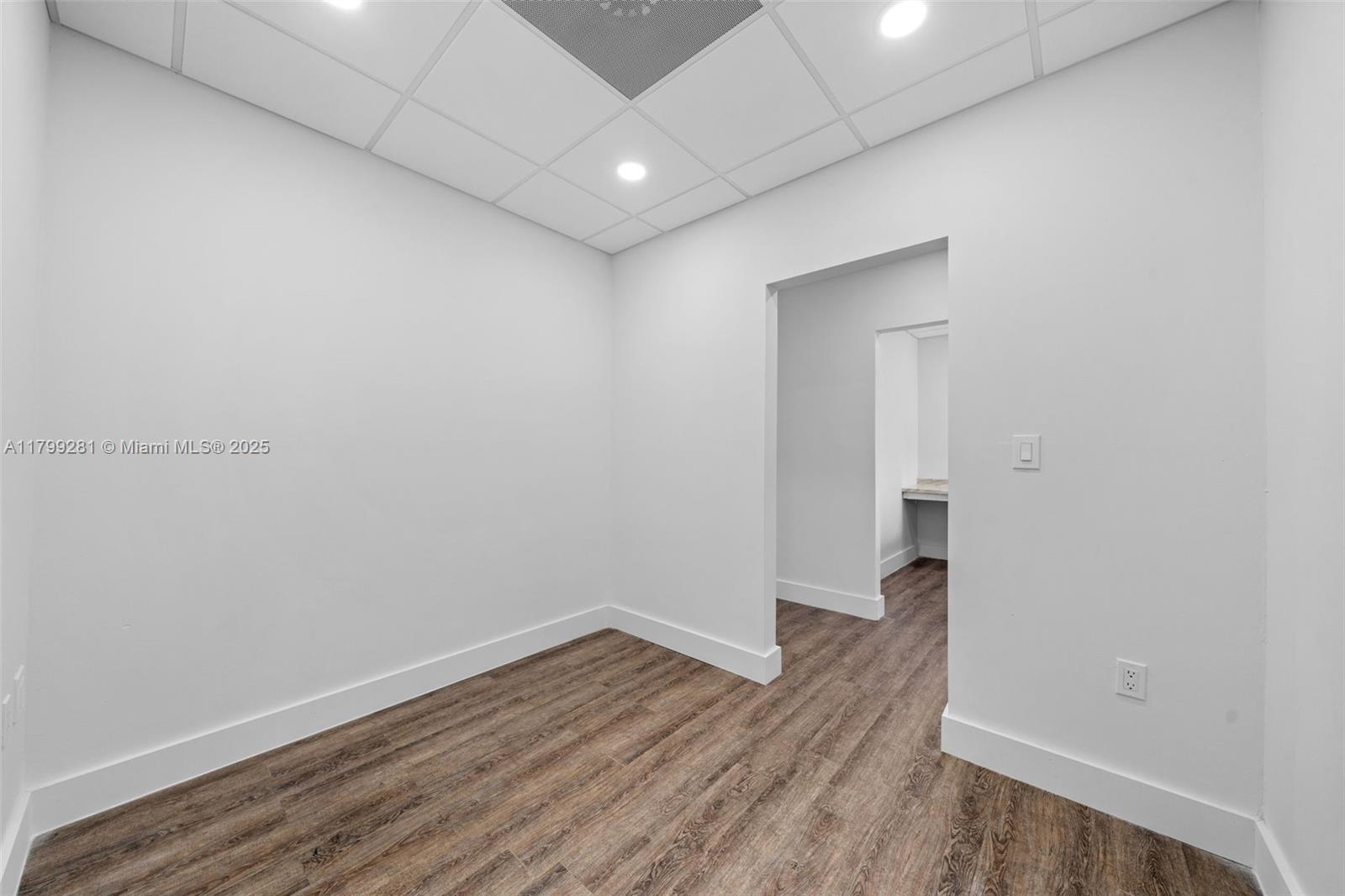 4790 NW 7th St 207