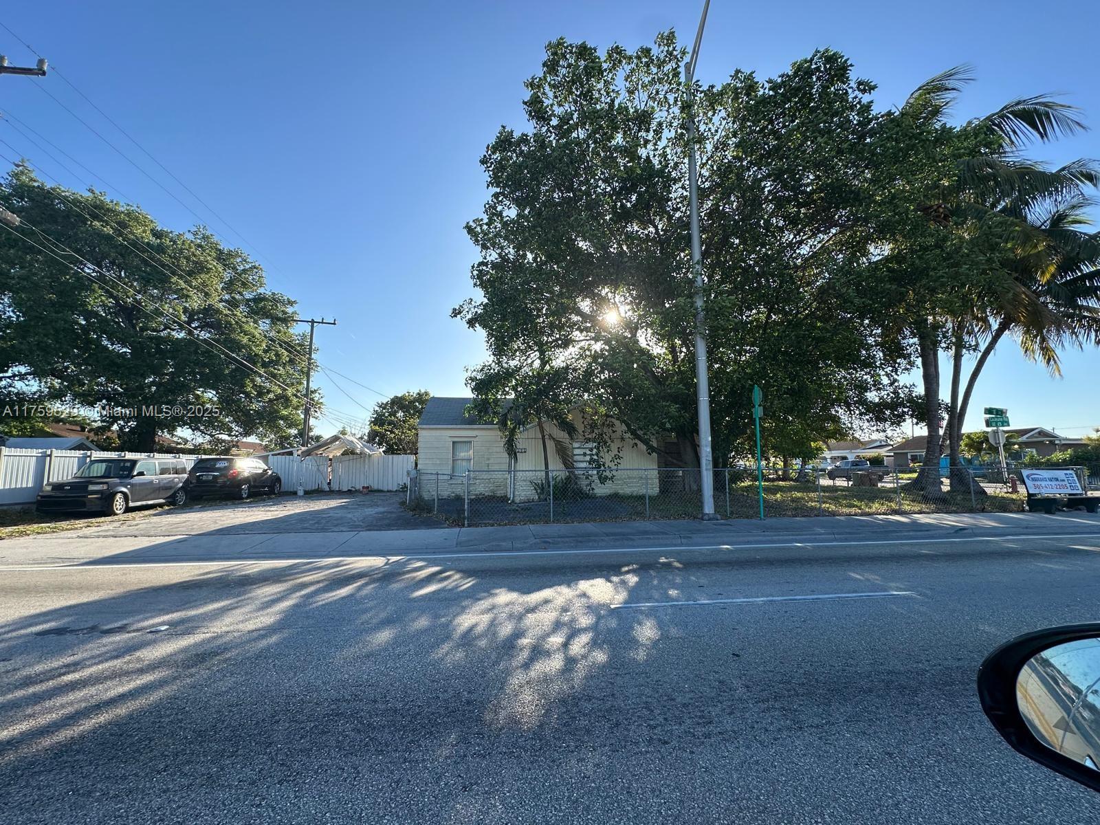 Property for Sale at 141 Se 8th Ave, Hialeah, Miami-Dade County, Florida - Bedrooms: 3 
Bathrooms: 1  - $489,000