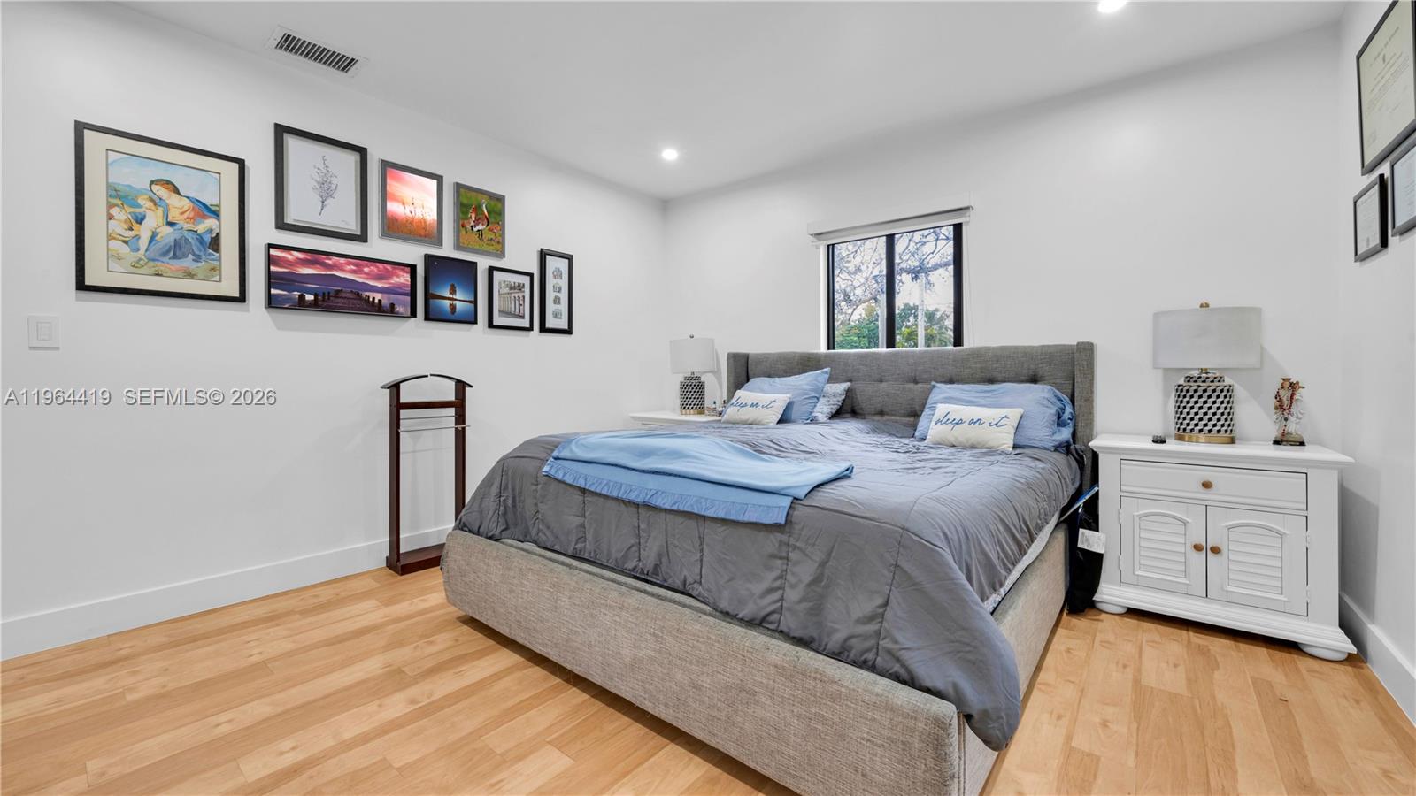 EAST SHENANDOAH - Residential