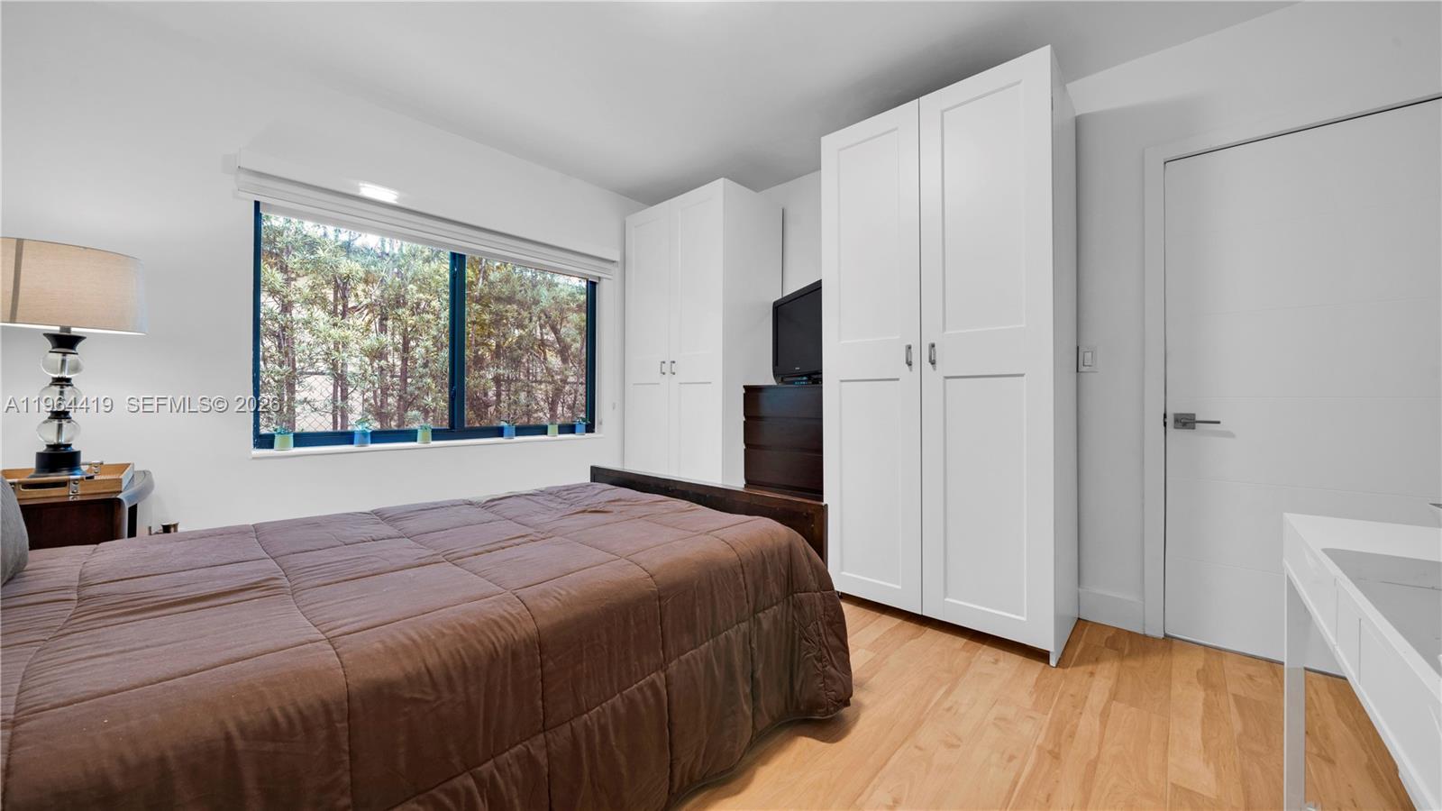 EAST SHENANDOAH - Residential