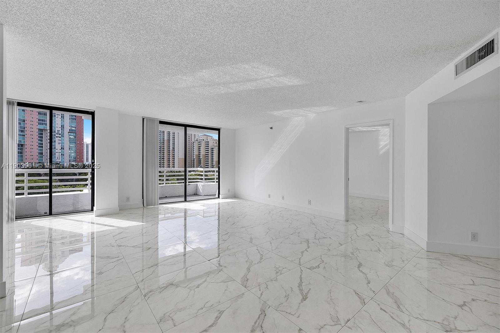 3300 NE 192nd St 813