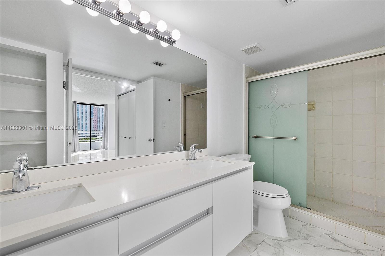 PARC CENTRAL AVENTURA EAS - Residential Lease