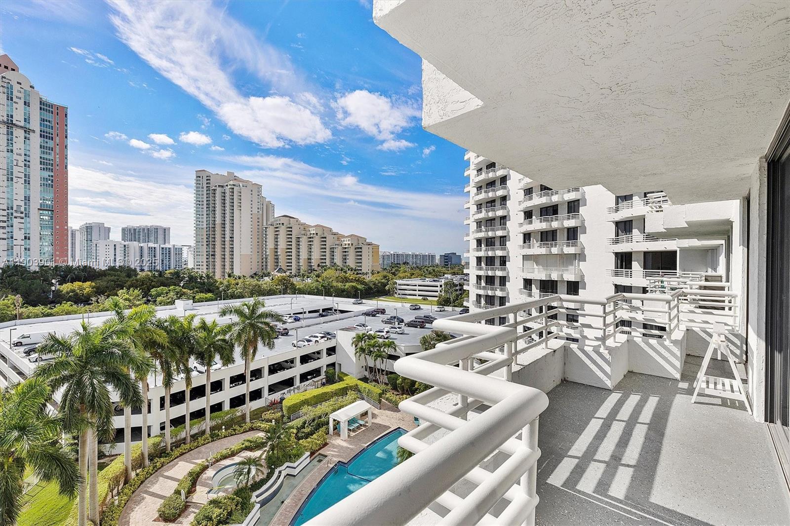 PARC CENTRAL AVENTURA EAS - Residential Lease